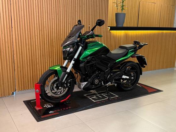 BAJAJ DOMINAR 400 
